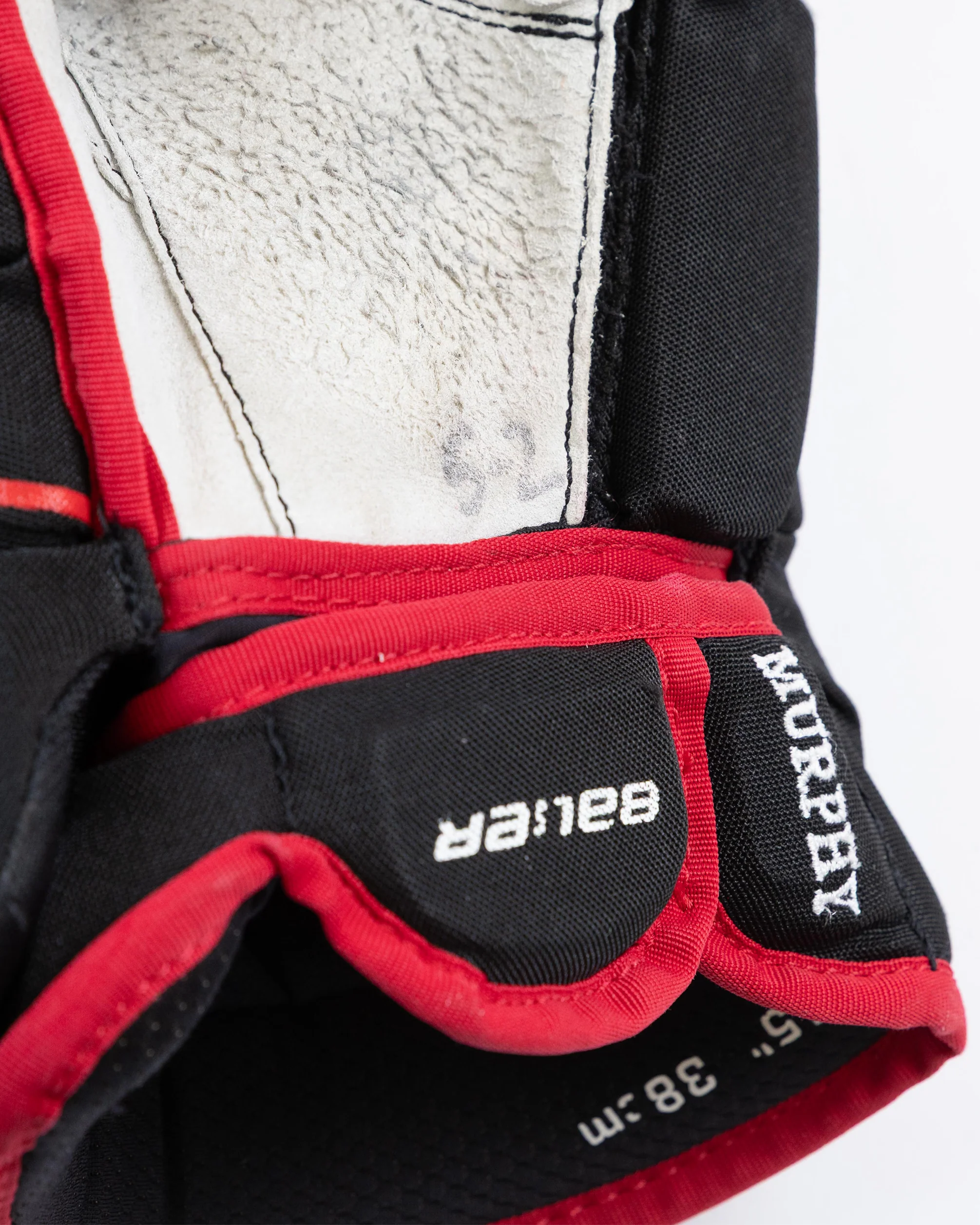Connor Murphy Game-Used Gloves 25001 - Image 3