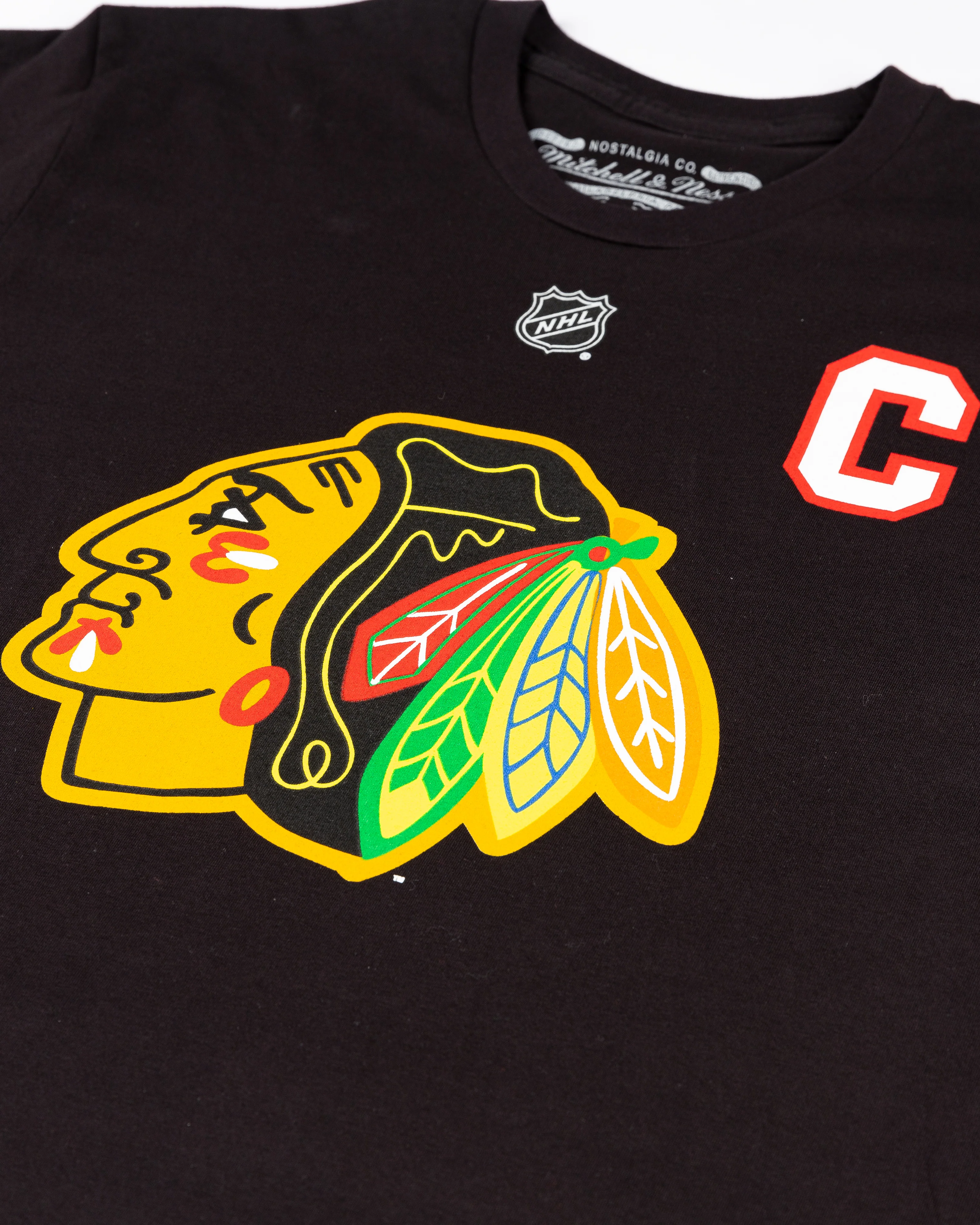 Mitchell & Ness Chicago Blackhawks 1997 Chelios Legacy Name and Number Tee - Image 4