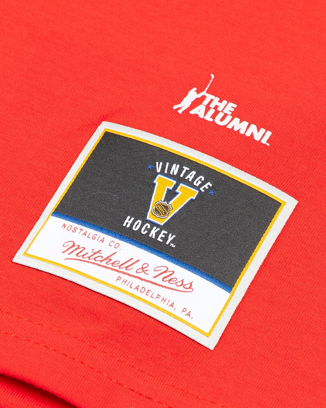 Mitchell & Ness Chicago Blackhawks 1997 Chelios Legacy Name and Number Tee - Image 3
