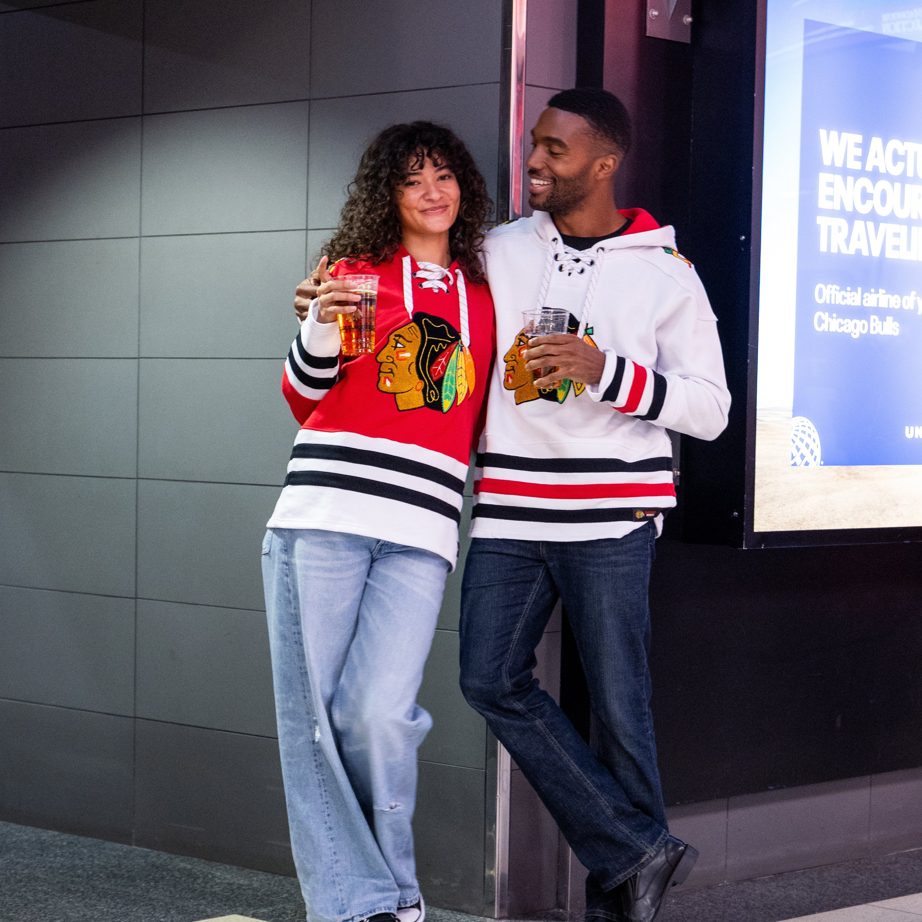 Blackhawks Originals Red Hockey Hoodie - Image 4