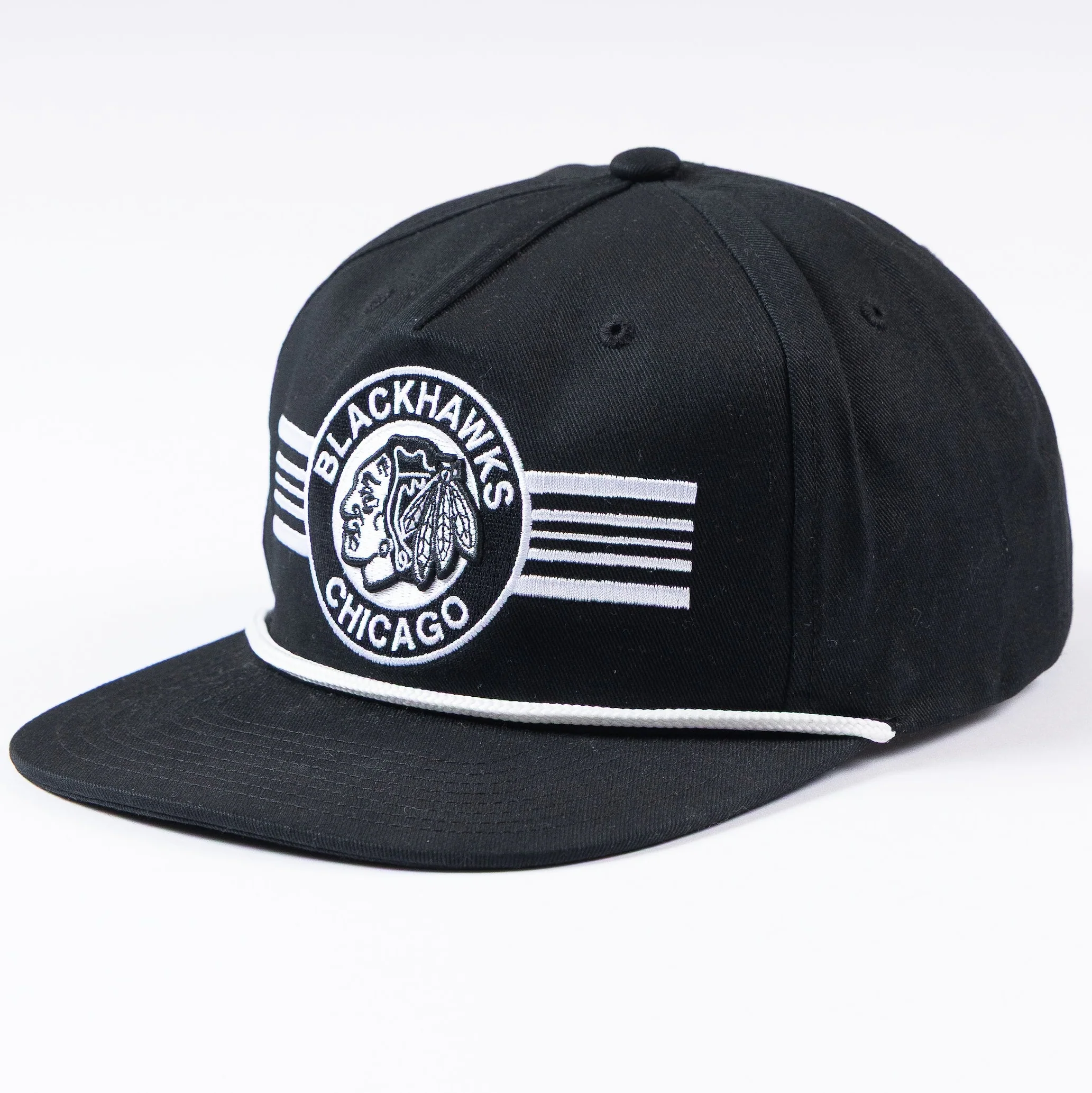 Mitchell & Ness Chicago Blackhawks Black & White Stripe Rope Snapback - Image 2