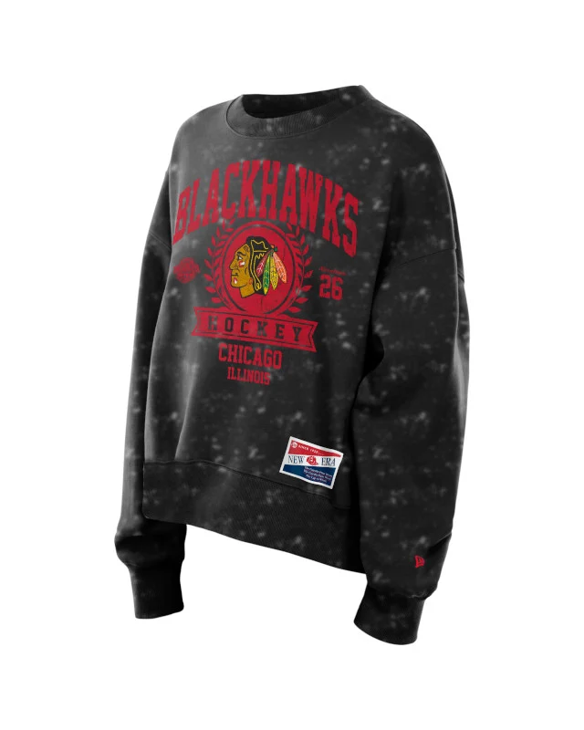 New Era Ladies Chicago Blackhawks Throwback Distress Crewneck - Image 3
